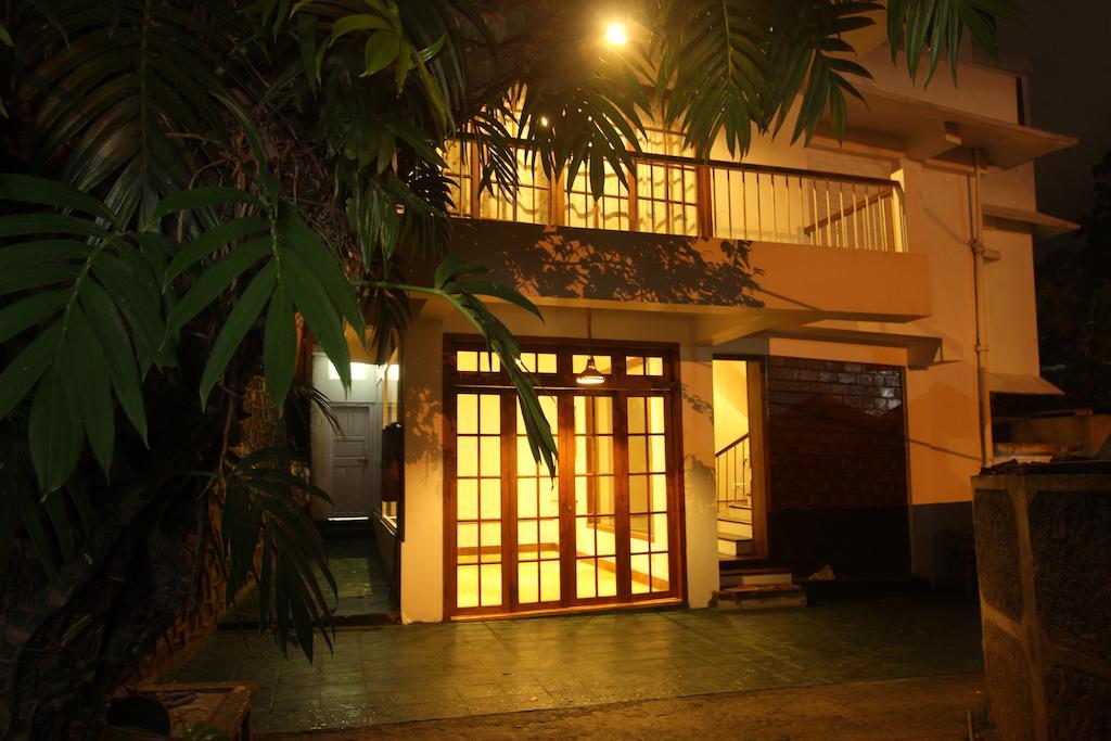 The Pear Tree Bed & Breakfast Shillong Ngoại thất bức ảnh