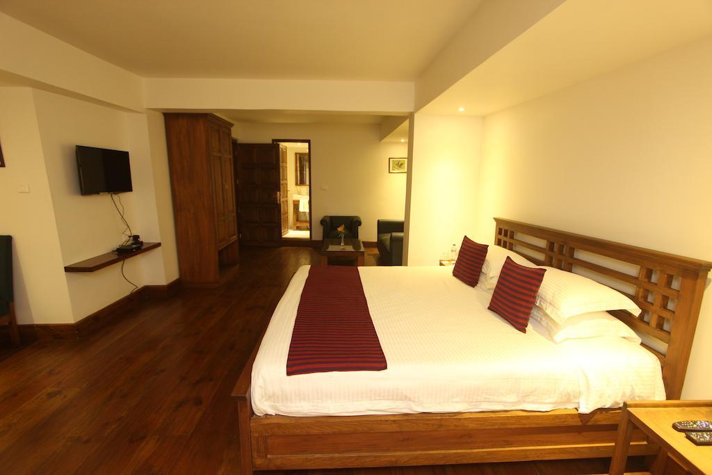 The Pear Tree Bed & Breakfast Shillong Ngoại thất bức ảnh