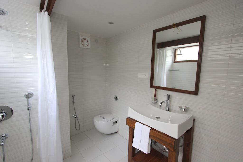 The Pear Tree Bed & Breakfast Shillong Ngoại thất bức ảnh